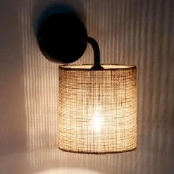 Luminaires Bord de mer Soldes -Luminaires Bord de mer Soldes applique murale en metal noir et abat jour en jute 1000 14 36 227627 2